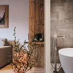 Vaya Zillertal Hotel 4*