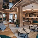 فندق Vaya Zillertal Aschau Im Zillertal